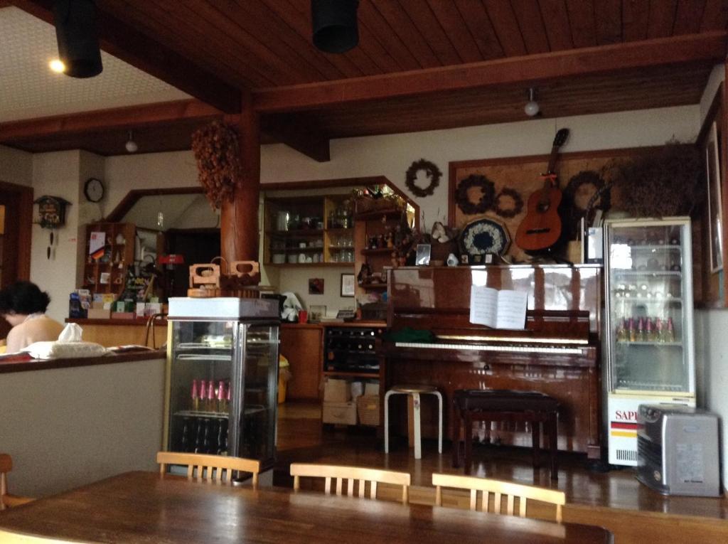 Grass Hopper Hotel Каруидзава Екстериор снимка